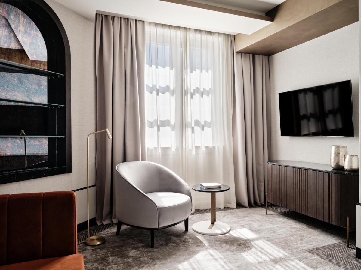 The Crown Krakow Center - Handwritten Collection Accor Екстериор снимка